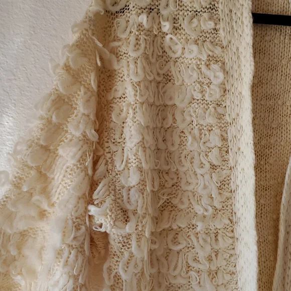 NWT Anthropologie Akemi & Kin loopy knit cardigan one size - Picture 4 of 11